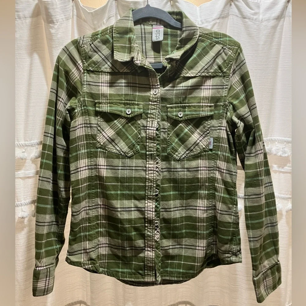 Stio Flannel - Picture 1 of 4